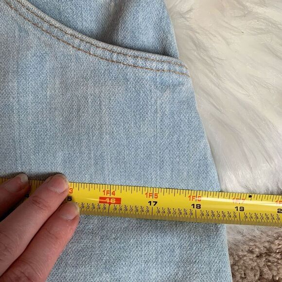 Vintage Wrangler Light Wash Shorts High Waisted Cutoff 27” - Picture 8 of 8